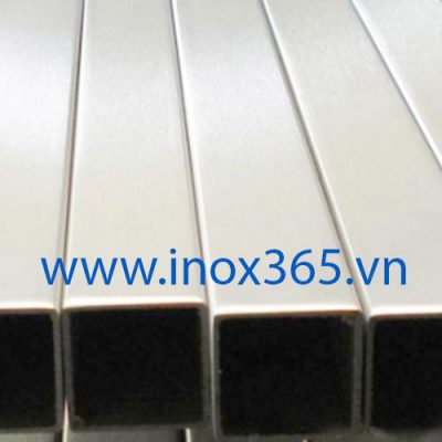 Hộp vuông inox 409
