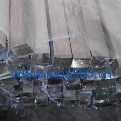 Vuông đặc inox 202