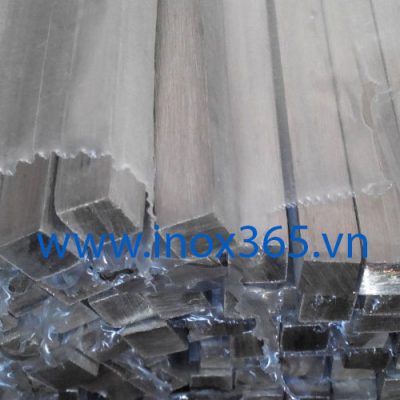 Vuông đặc inox 304